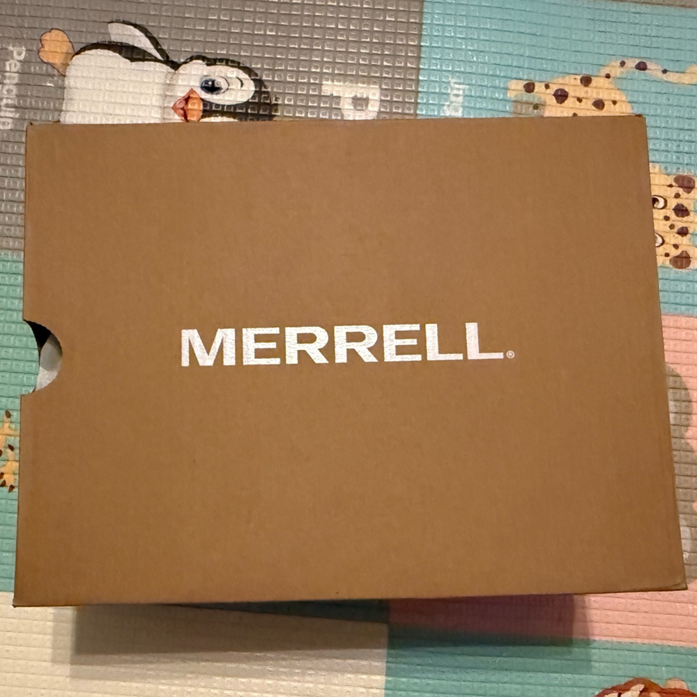 Merrell Kids' Black and Green Sneakers - Picture 5 of 5